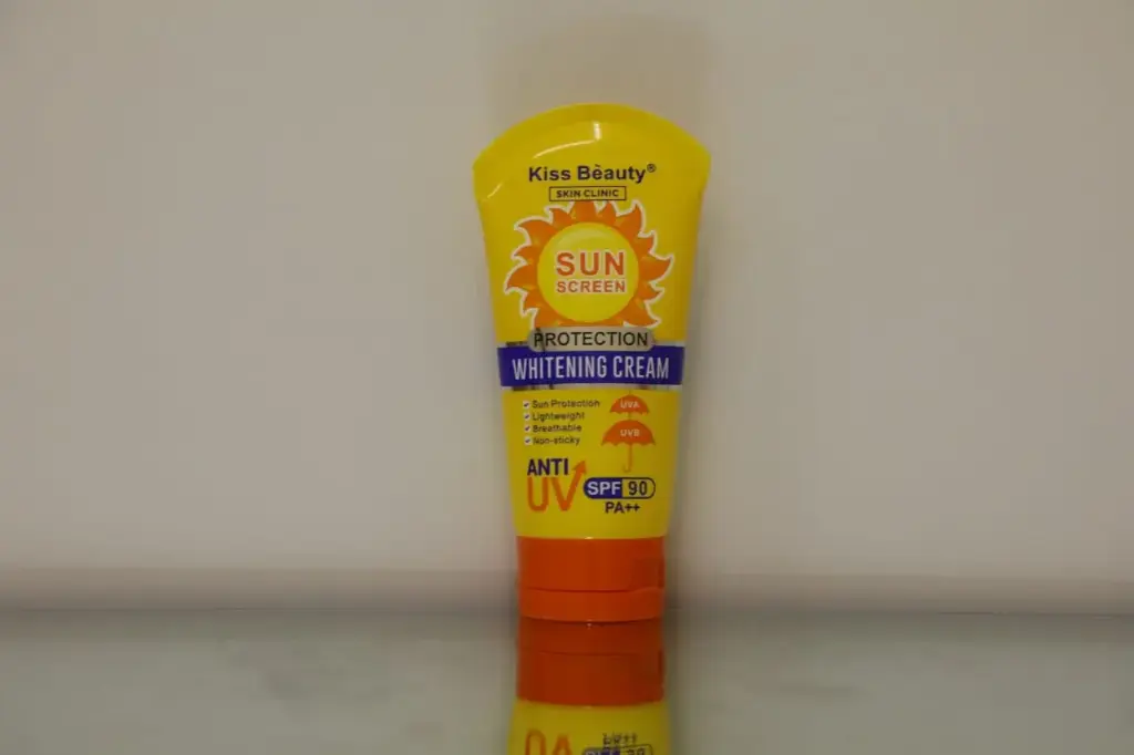Kiss Beauty Sun Screen Protection Whitening Cream
