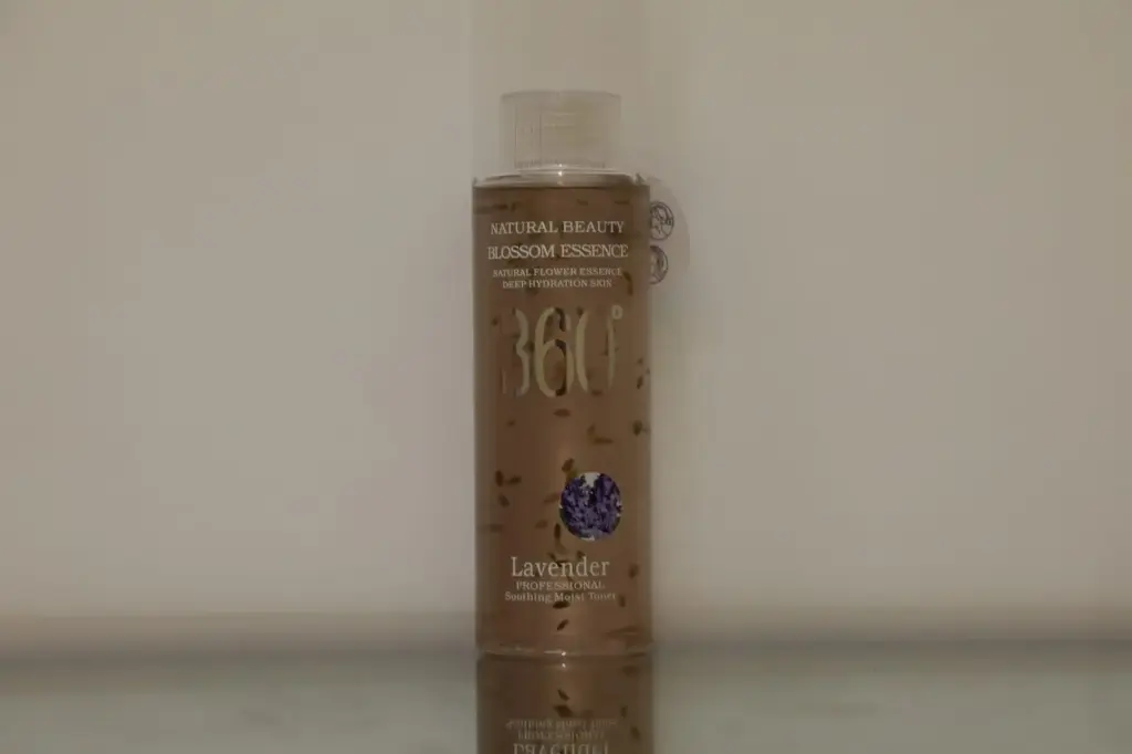 Natural Beauty Blossom Essence Toner