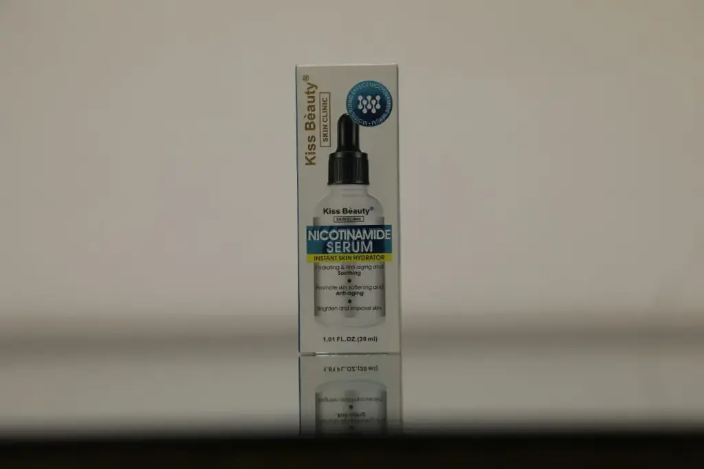Nicotinamide serum
