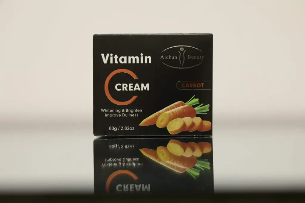 Aichun Beauty Vitamin C cream 80g