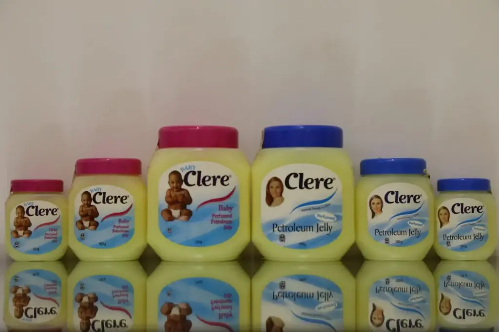 Clere Petroleum jelly