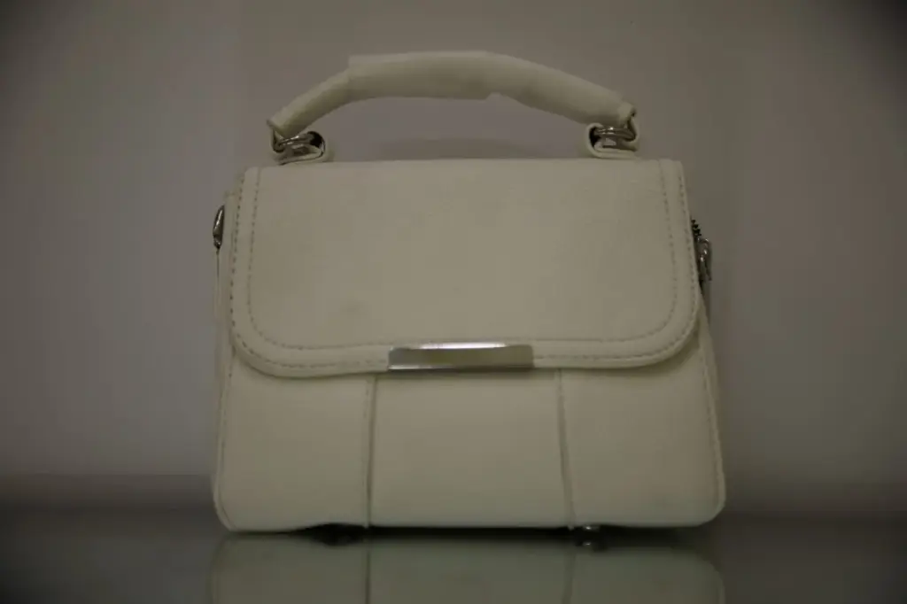 White ladies Handbag