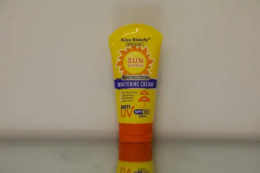 Kiss Beauty Sun Screen Protection Whitening Cream