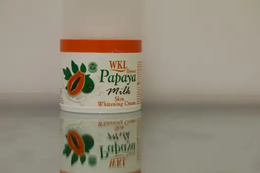WKL Extract Papaya milk skin whitening