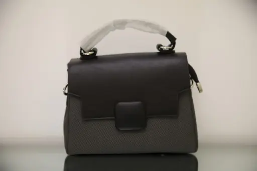 Black ladies Handbag