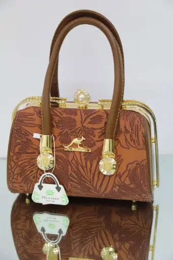 Spacious leather handbag